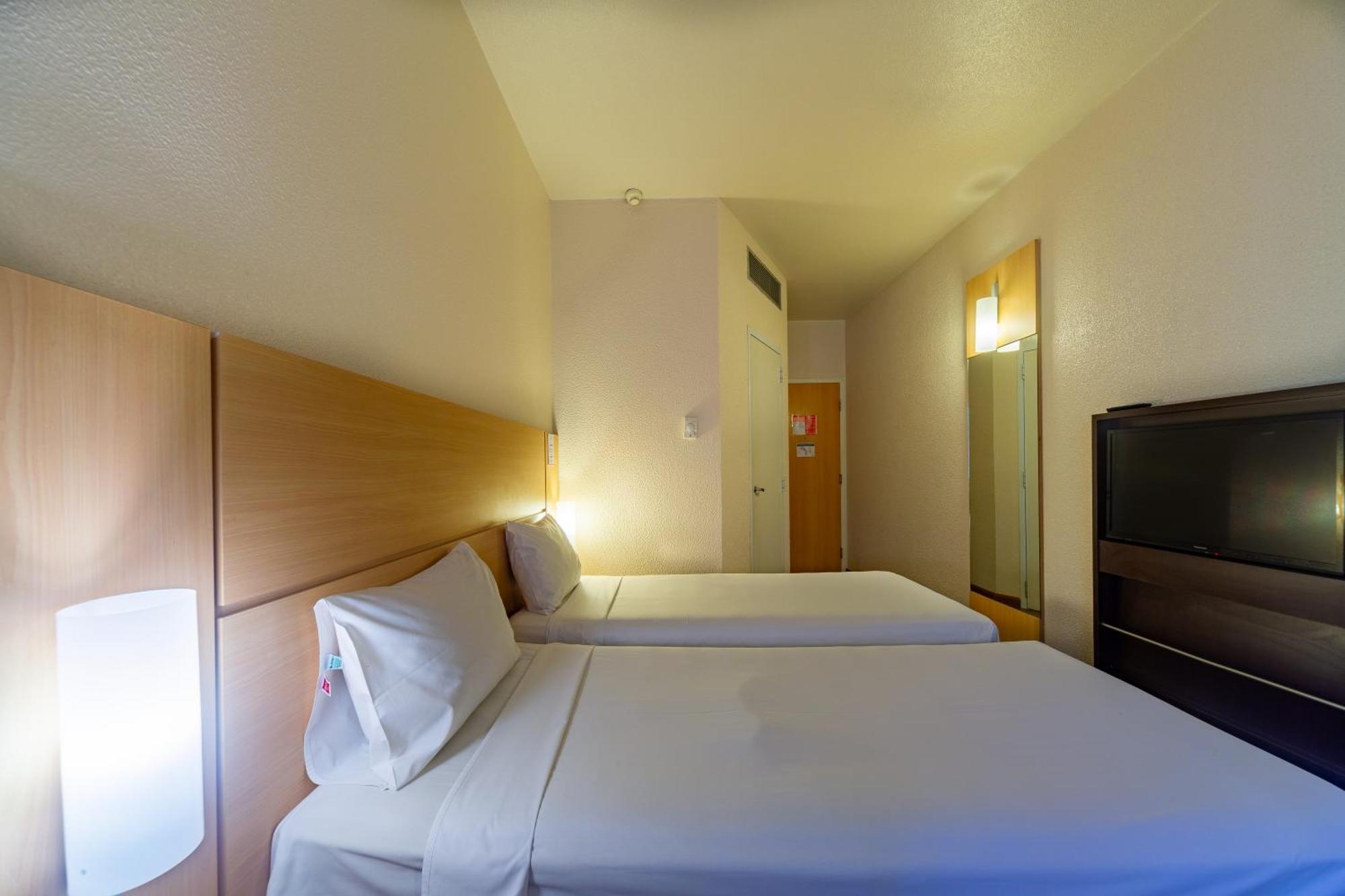 Ibis Manaus Distrito Industrial Extérieur photo