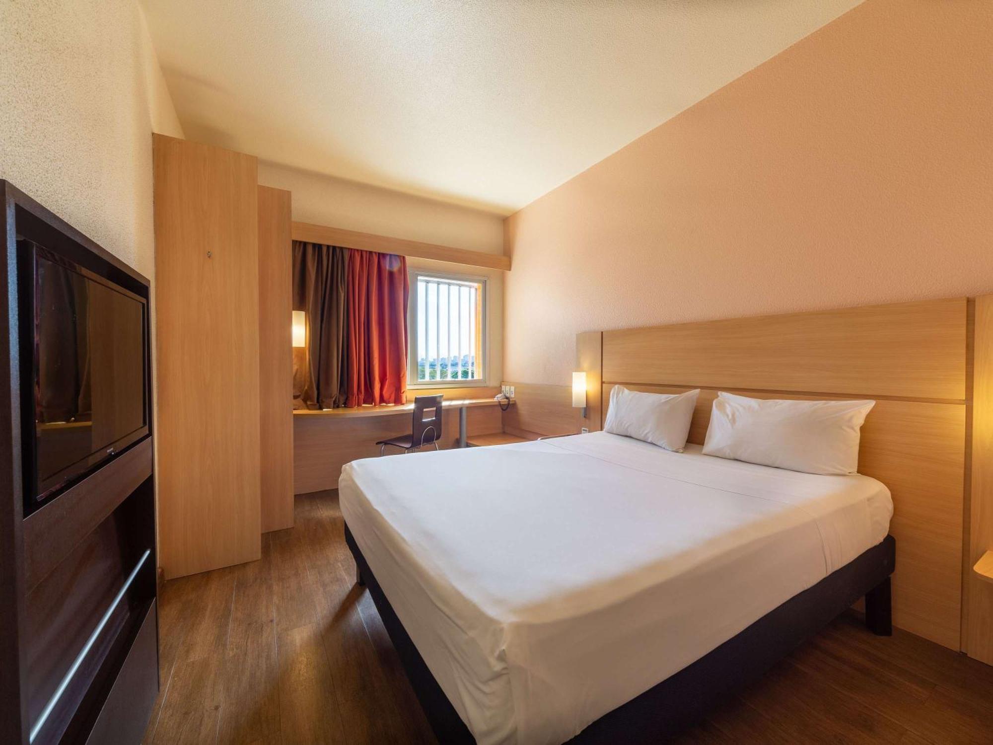 Ibis Manaus Distrito Industrial Extérieur photo